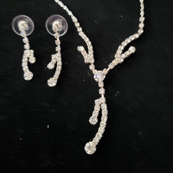 Vintage Bridal Rhinestone Parure Necklace Earring Dainty Silver Tone Twist Chain - Picture 7 of 11